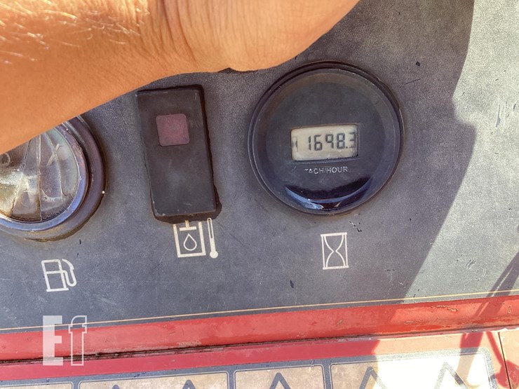 2014-toro-dingo-tx427w-image-14