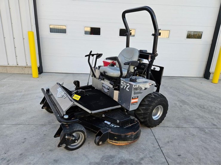 #2482-•-2012-dixie-chopper-xcaliber-3366-zero-turn-mower-image-1