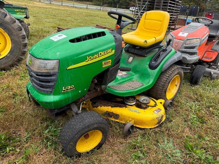 john-deere-l130-image-1