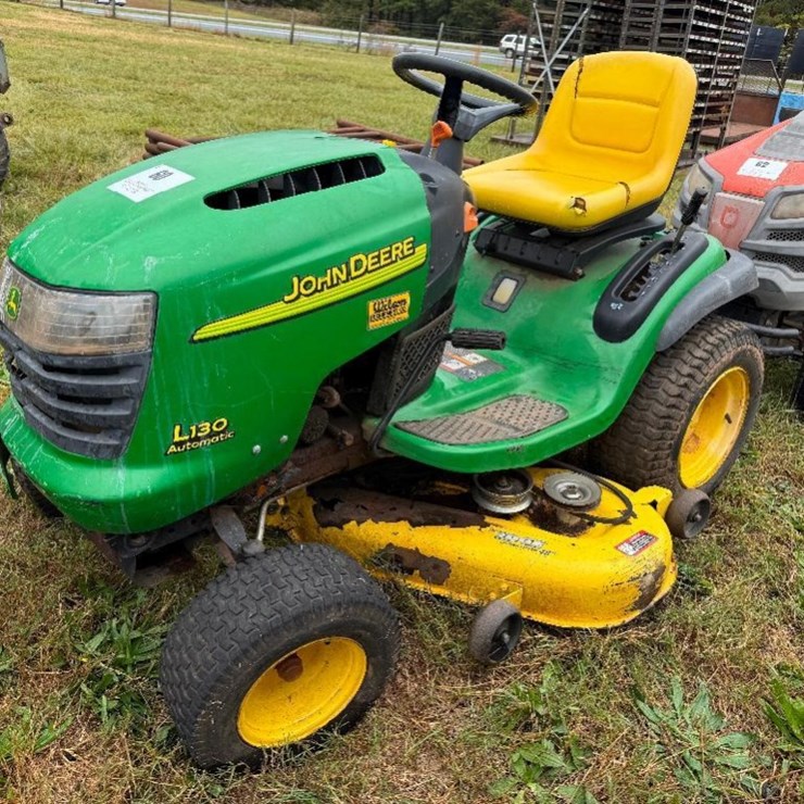 JOHN DEERE L130