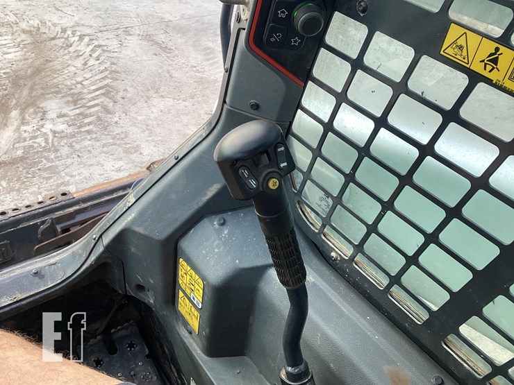 2021-bobcat-t66-image-16