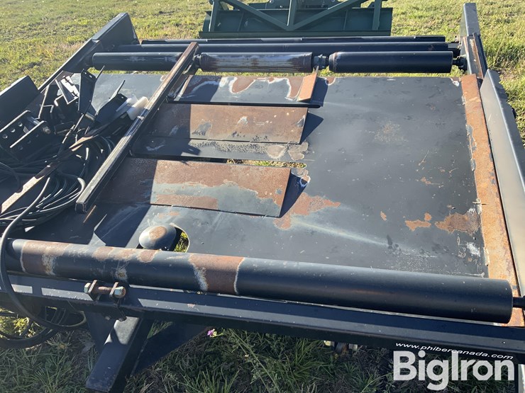 new-holland-phiber-ac3105-bale-accumulator-w/monitor-image-11