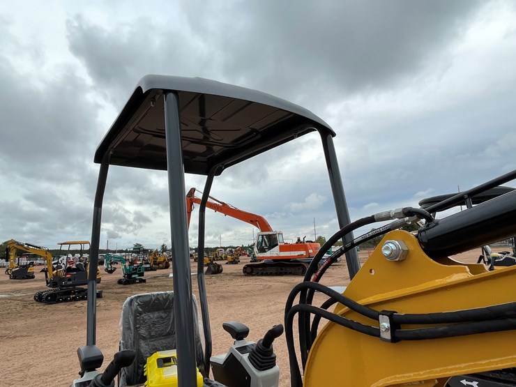 #1698-•-agt-mx12rx-mini-excavator-image-28