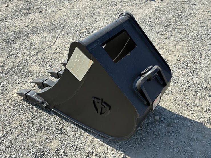 sany-excavator-bucket-w/-teeth-18"-image-4