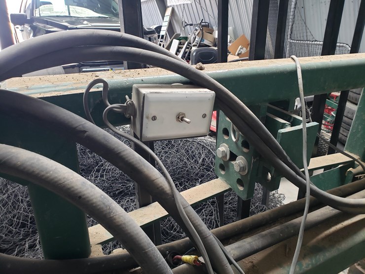 2000-pickett-6030-image-3