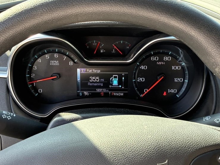 2019-chevrolet-impala-sedan-image-15