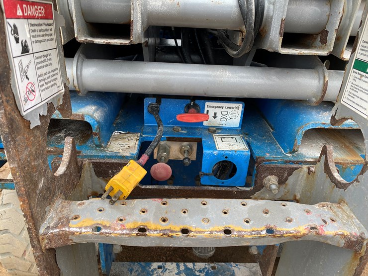 2014-genie-gs1930-image-11