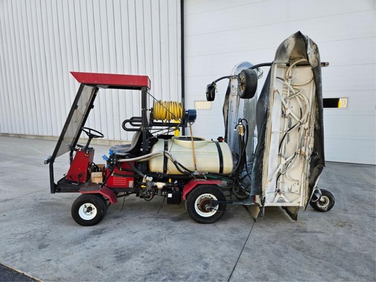 #2525-•-toro-1100-sprayer-image-2