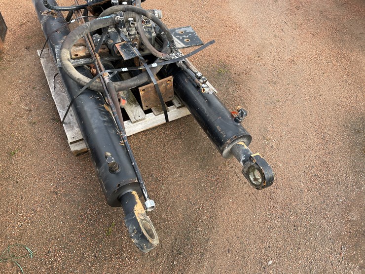 #3194-•-2002-hre-50,000-dino-tilt-frame-image-17