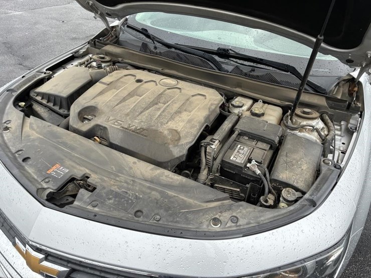 2019-chevrolet-impala-sedan-image-6