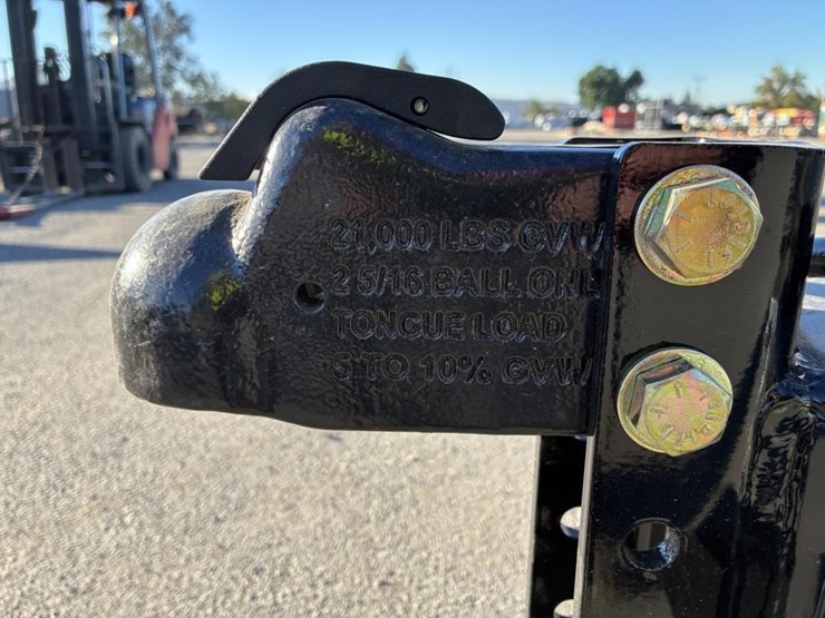 2026-southland-lbat7-416tlt-t/a-tilt-deck-trailer-image-8