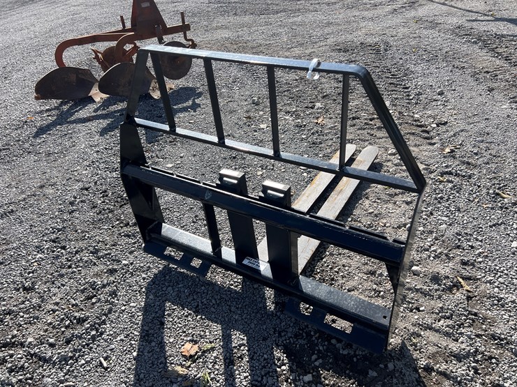 #842-•-unused-kivel-qt-pallet-forks-image-2