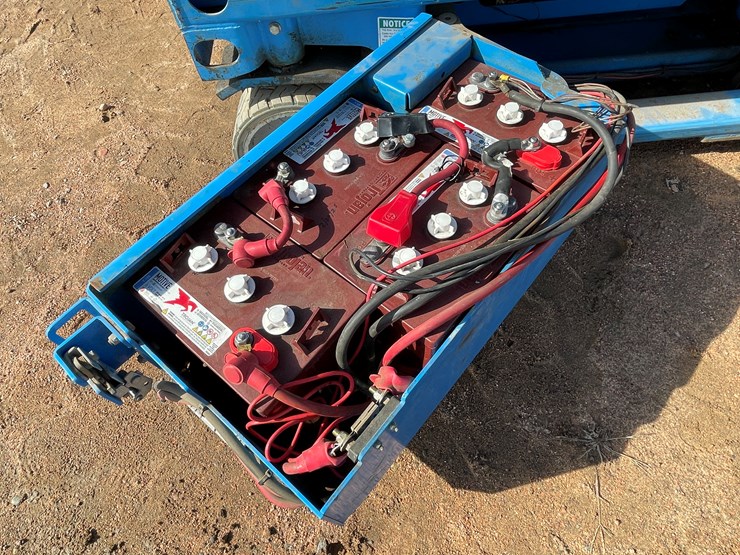 genie-gs1930-image-14