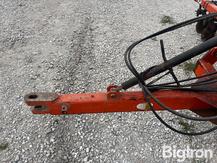 tye-series-v-image-9