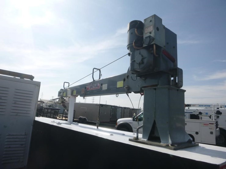 2014-ford-f450-image-12