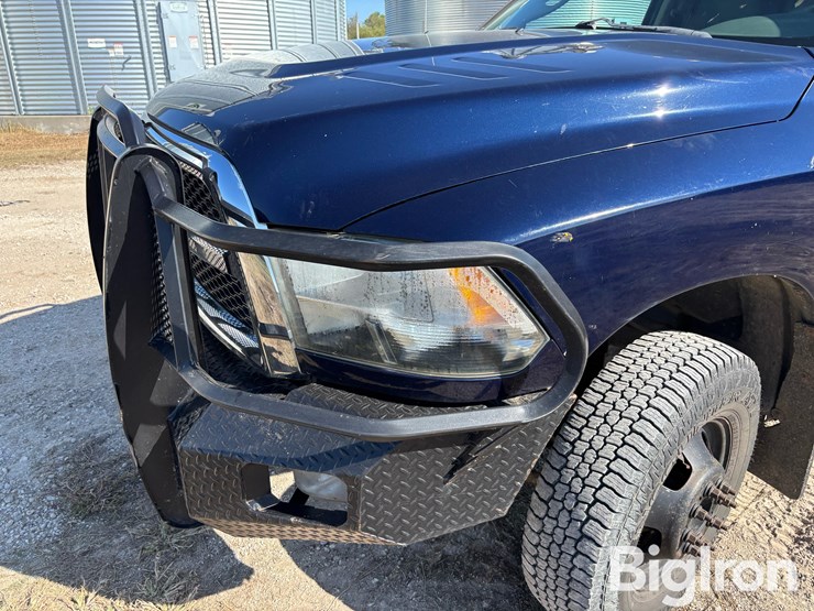 2014-ram-3500-slt-image-9