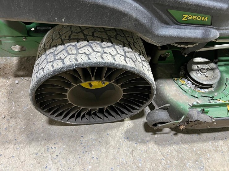 john-deere-z960m-image-12