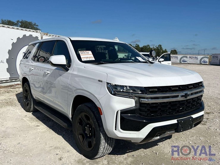 2021-chevrolet-tahoe-image-2
