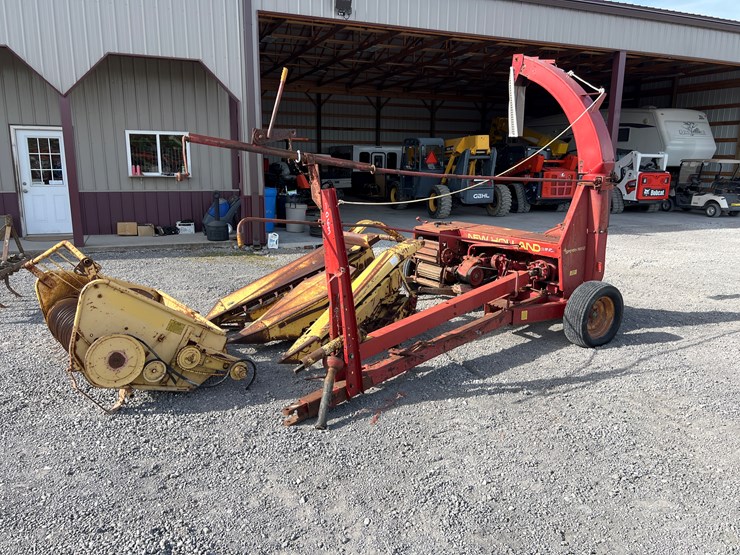 new-holland-770-image-1