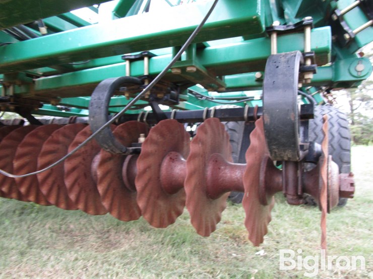 2015-great-plains-3500tm-image-17