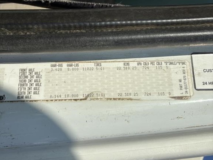 2007-caterpillar-c7-image-18