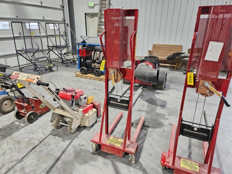 #2533-•-dayton-mh1000-material-handler-lift-image-10