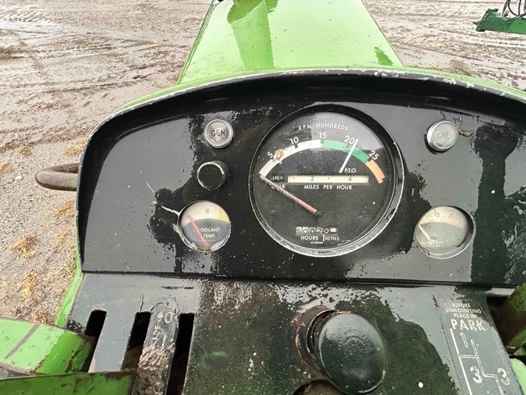 john-deere-2510-image-25