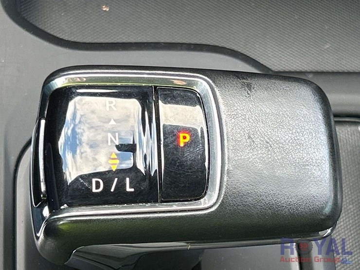 2023-chevrolet-1500-image-21