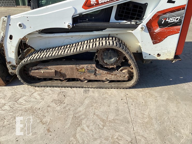2021-bobcat-t450-image-11