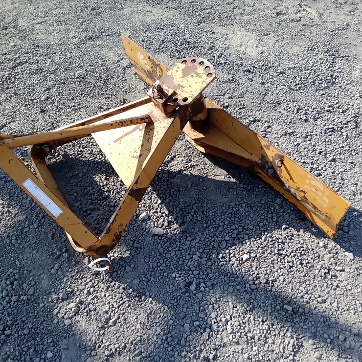 #884 • YELLOW 3PT GRADER BLADE