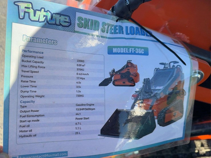 future-ft36c-skid-steer-loader---electric-start,-open-station,-40"-bucket-image-3