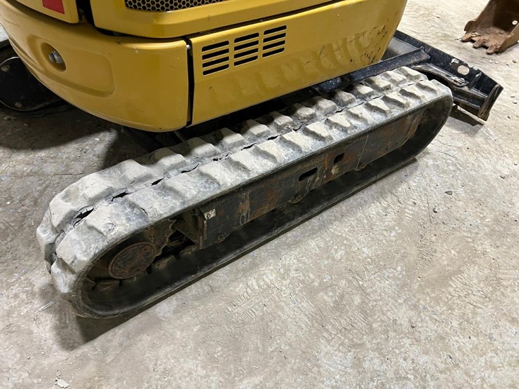 2019-caterpillar-301.7-image-18