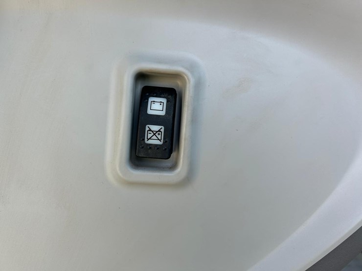 2022-deutz-fahr-5110g-image-35