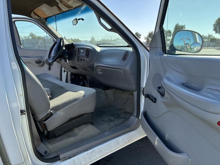 1997-ford-f150-image-16