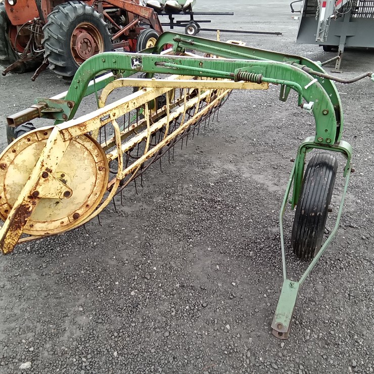 JOHN DEERE 660