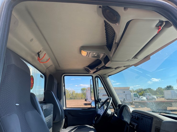 2012-international-durastar-4400-image-20