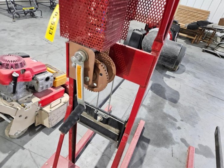 #2533-•-dayton-mh1000-material-handler-lift-image-8