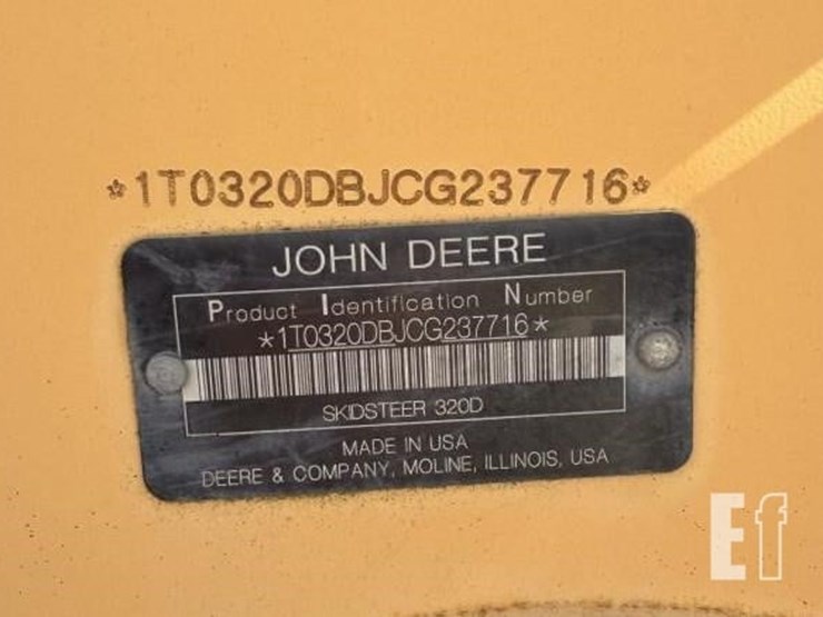 2012-deere-320d-image-4
