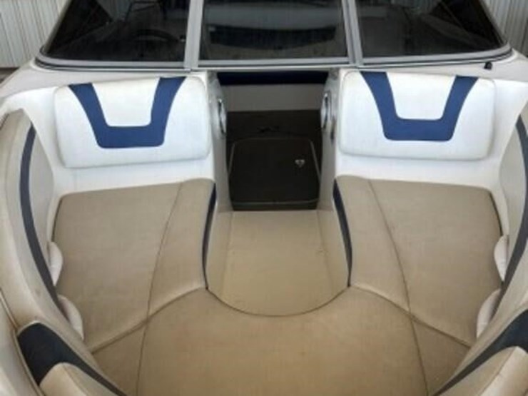 2005-bayliner-195br,-inboard-mercruiser-boat-image-16