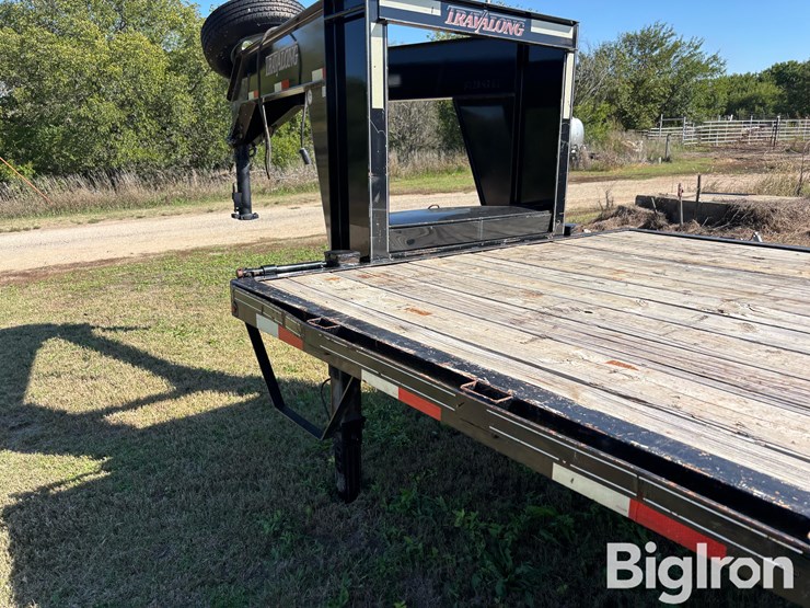 2015-travalong-t/a-gooseneck-flatbed-trailer-image-16