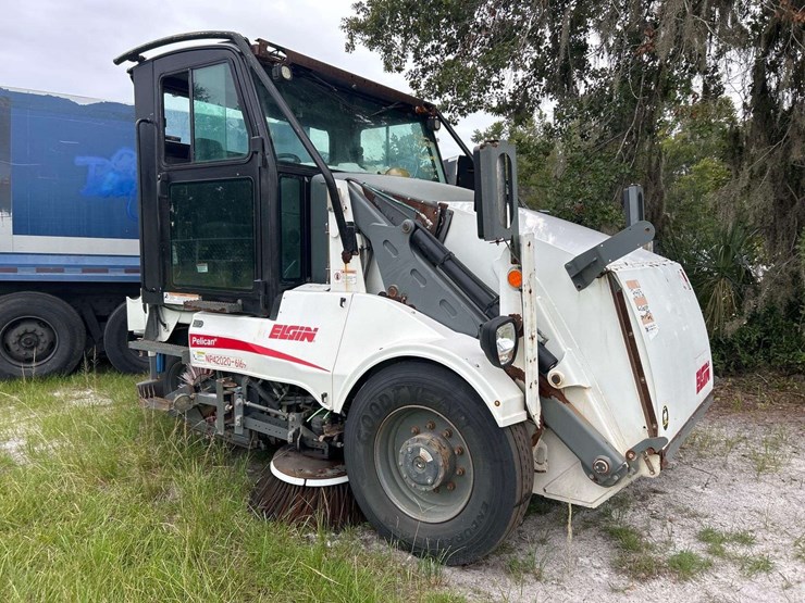 elgin-pelican-image-2