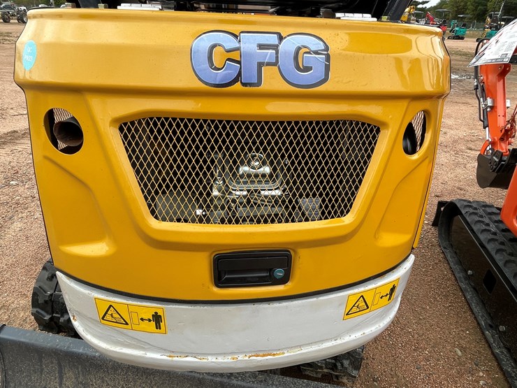 #1788-•-agt-xz20r-mini-excavator-image-25