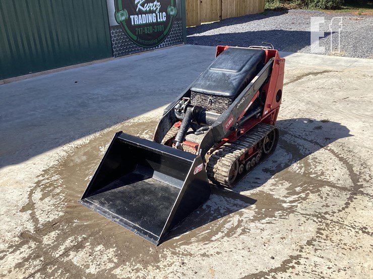 2014-toro-dingo-tx427w-image-8