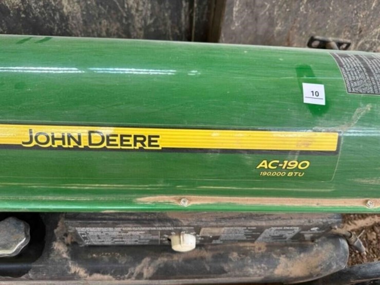 john-deere-ac-190-kerosene-heater-image-2