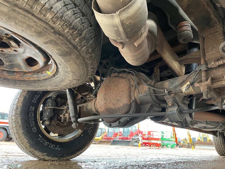 2013-ford-f350-image-19