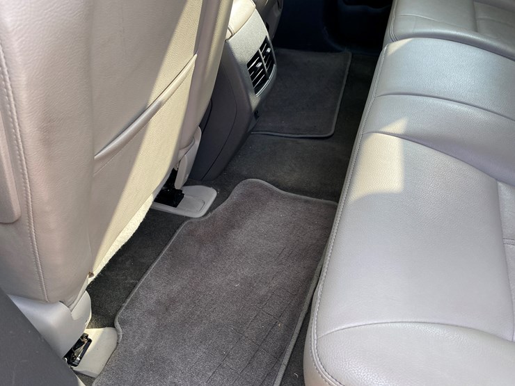 2013-ford-edge-image-66