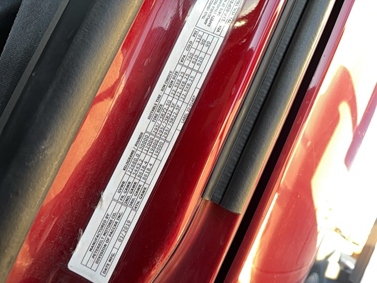 2020-peterbilt-579-image-26