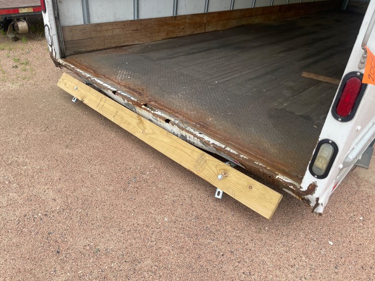 #3326-•-26’6”-van-box-image-15