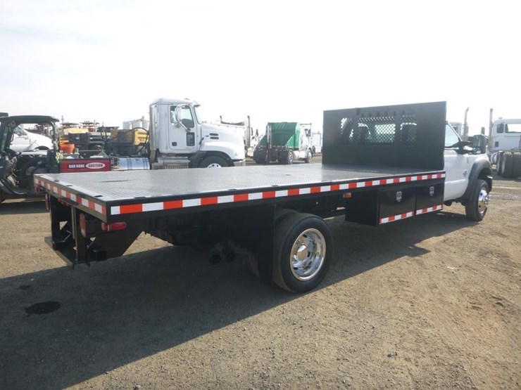 2012-ford-f550-image-3