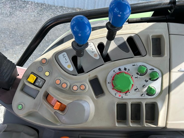 2022-deutz-fahr-5110g-image-24